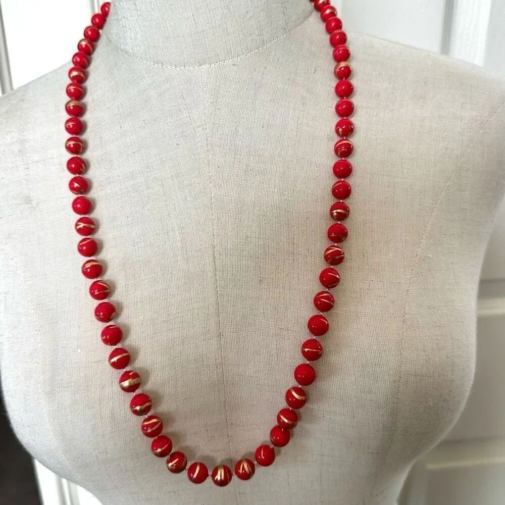 Red and gold tone vintage beaded necklace